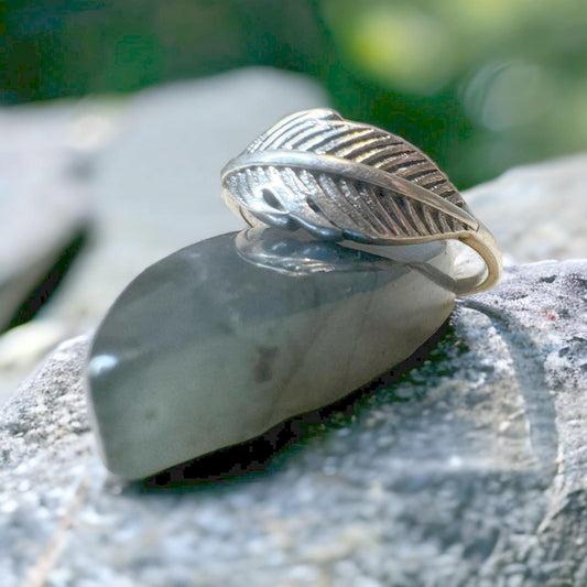 Silver Leaf Ring